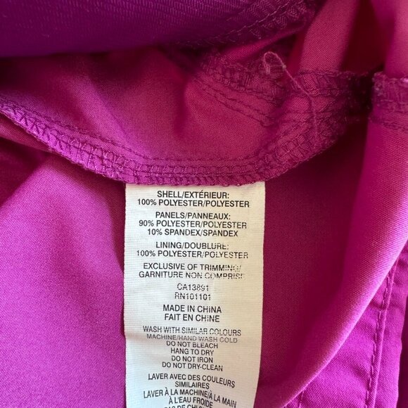 The Running Room | Mid Weight Magenta Reflector Running Jacket - Size S - Picture 7 of 13